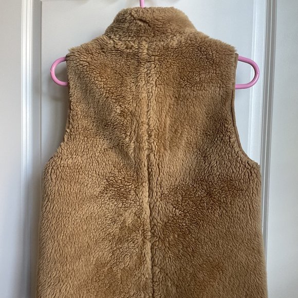 J Crew Plush Fleece Excursion Vest Faux Fur Sherpa Tan XS - Picture 3 of 3